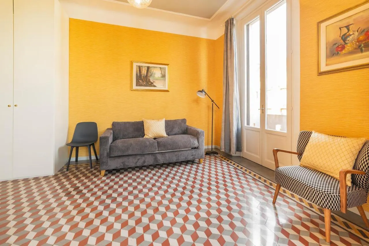 Isola District & Istria M5 Apt! Milan Italy